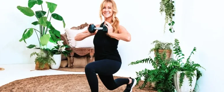 The Perfect 5-Minute Gentle Morning Stretch Routine for Rheumatoid Arthritis