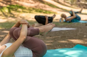 Quick RA Morning Stretches: A 5-Minute Guide to Easing Joint Pain